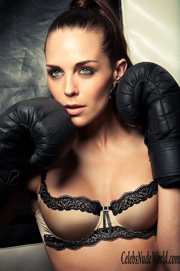 Tanya van Graan Sexy 178099