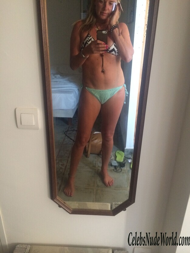 Tamzin Outhwaite LEAKS 178799