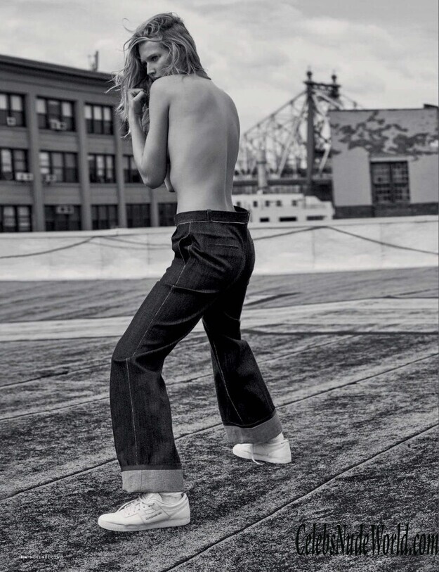 Toni Garrn Sexy Photos 179735