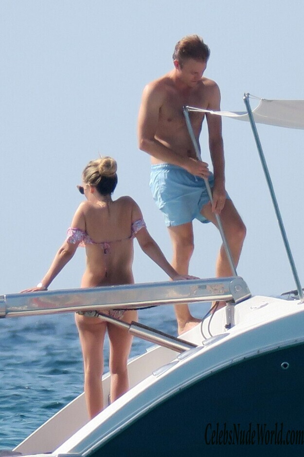 Vivian Sibold Bikini 179819