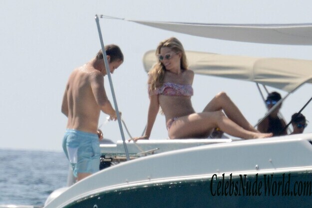 Vivian Sibold Bikini 179822