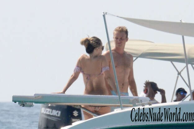 Vivian Sibold Bikini 179826