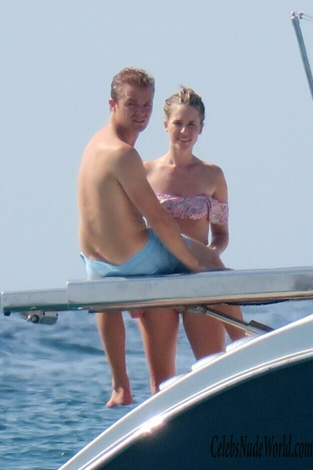 Vivian Sibold Bikini 179846