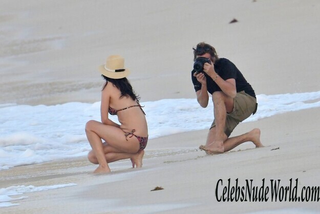 Wendi Deng Murdoch Bikini 179983