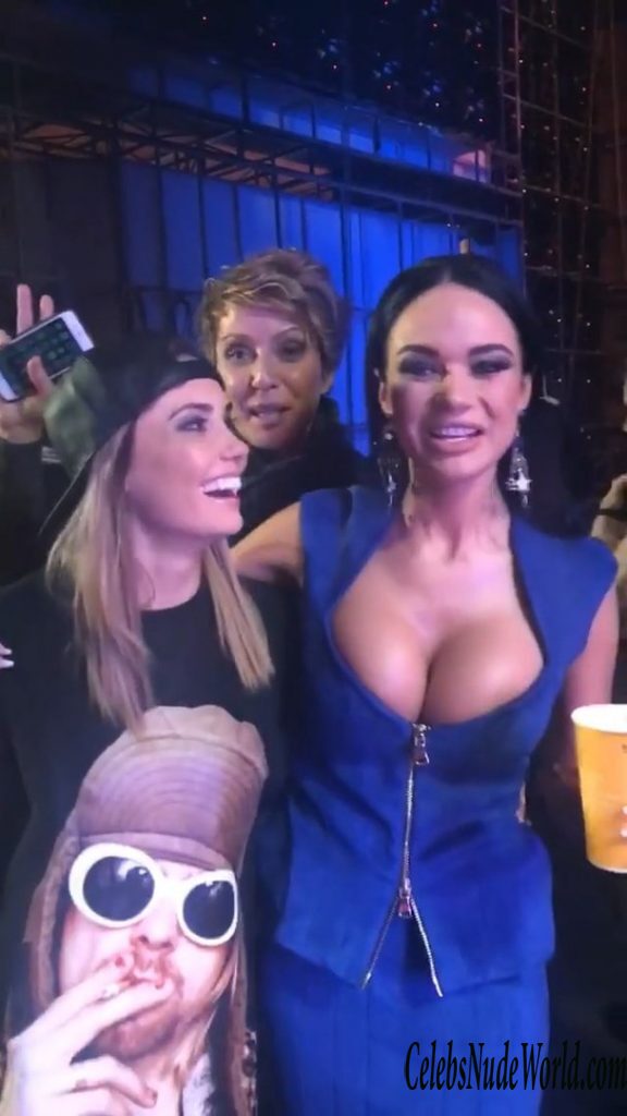 Yana Koshkina Nude 180123