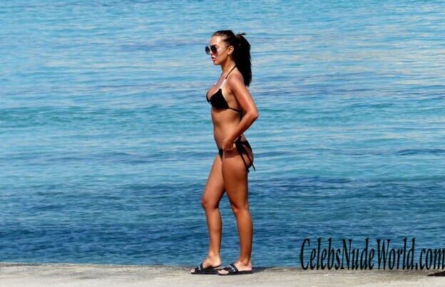 Yazmin Oukhellou Sexy 180483