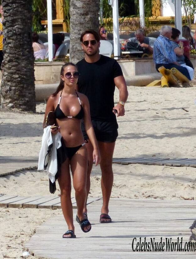 Yazmin Oukhellou Sexy 180508