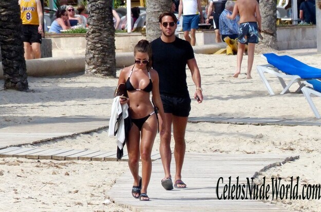 Yazmin Oukhellou Sexy 180509