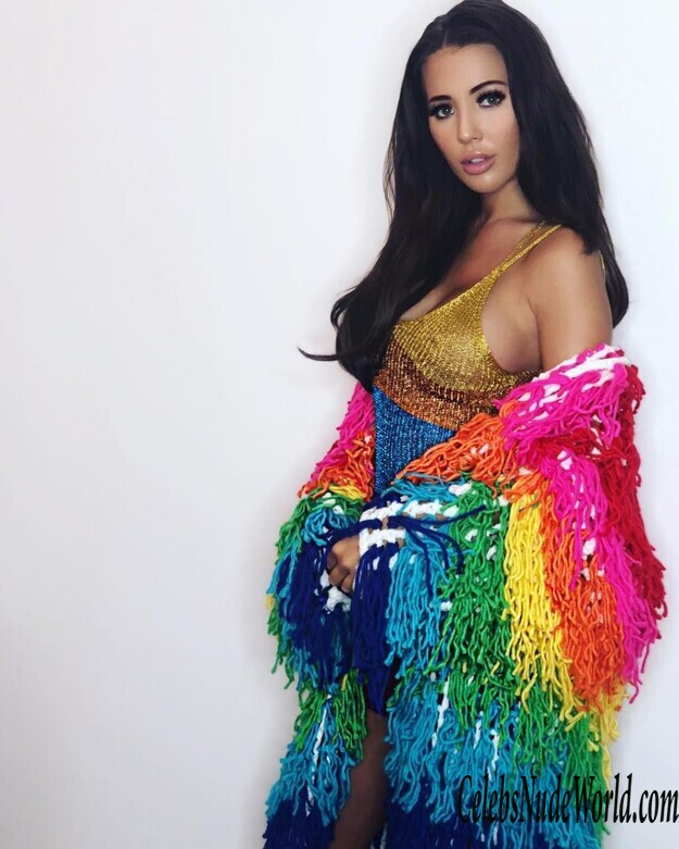 Yazmin Oukhellou Sexy 180557