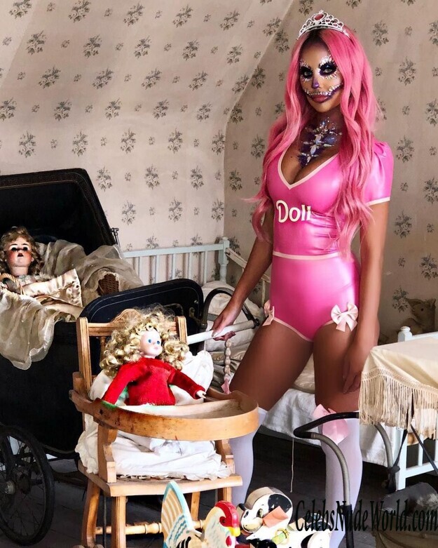 Yazmin Oukhellou Sexy 180596