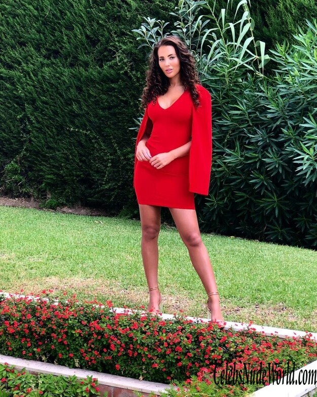 Yazmin Oukhellou Sexy 180610