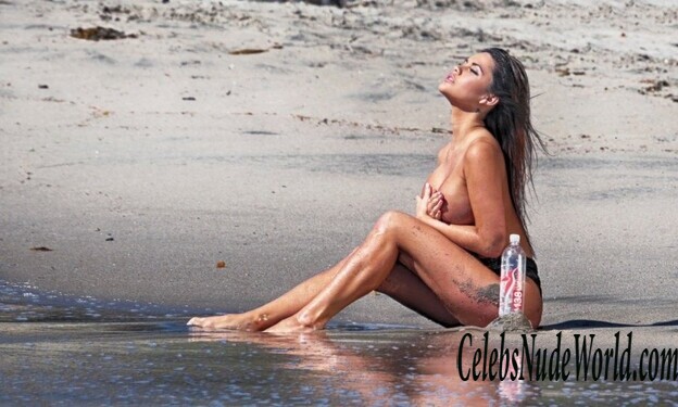 Topless photos of Tawny Jordan 181014