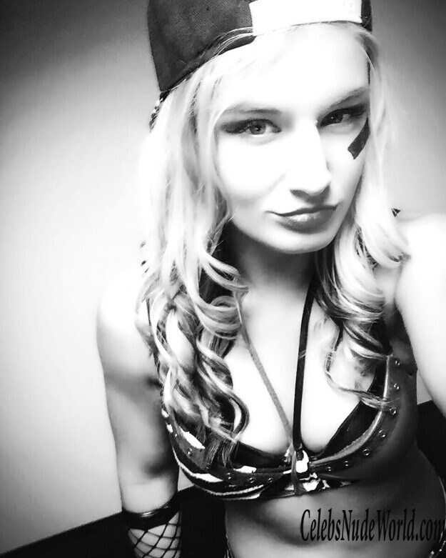 Toni Storm Leaked 181337