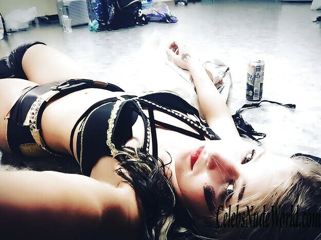 Toni Storm Leaked 181357