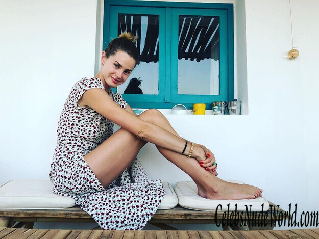 Vanessa Hessler Sexy 182279