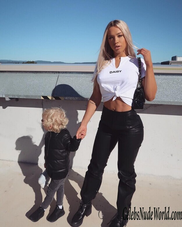 Tammy Hembrow Sexy 182351