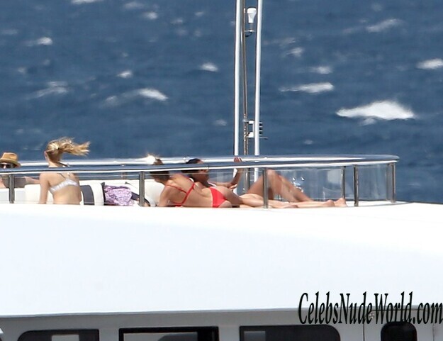 Taylor Marie Hill Sexy 182469