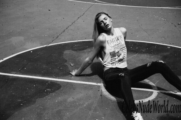 Tessa Greiner Topless 183765