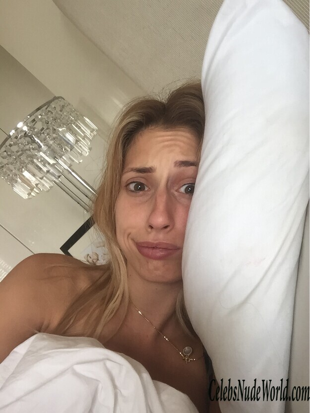 Stacey Solomon Loves Teasing That Pussy 183843