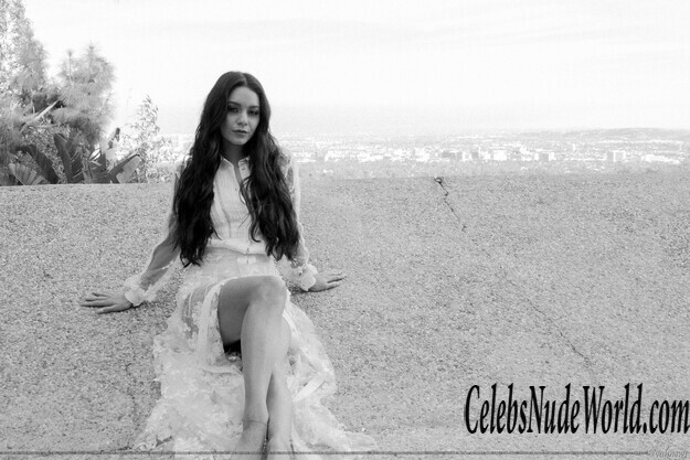 Vanessa Hudgens Sexy 184451