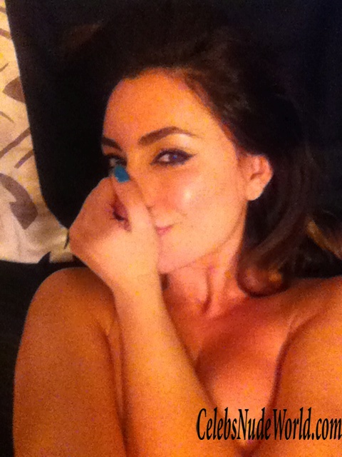 Hot Uldouz naked on pics 184831