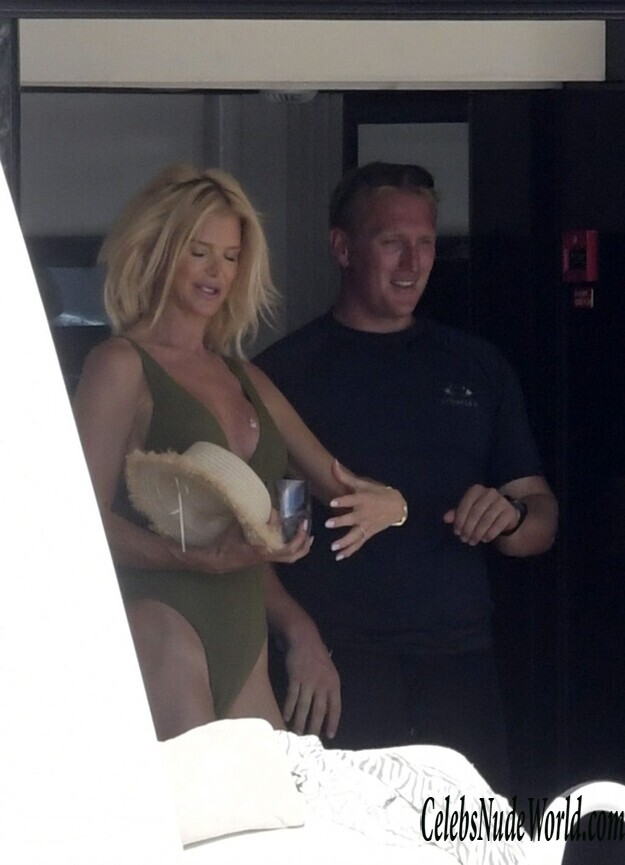 Victoria Silvstedt Swimsuit 184951