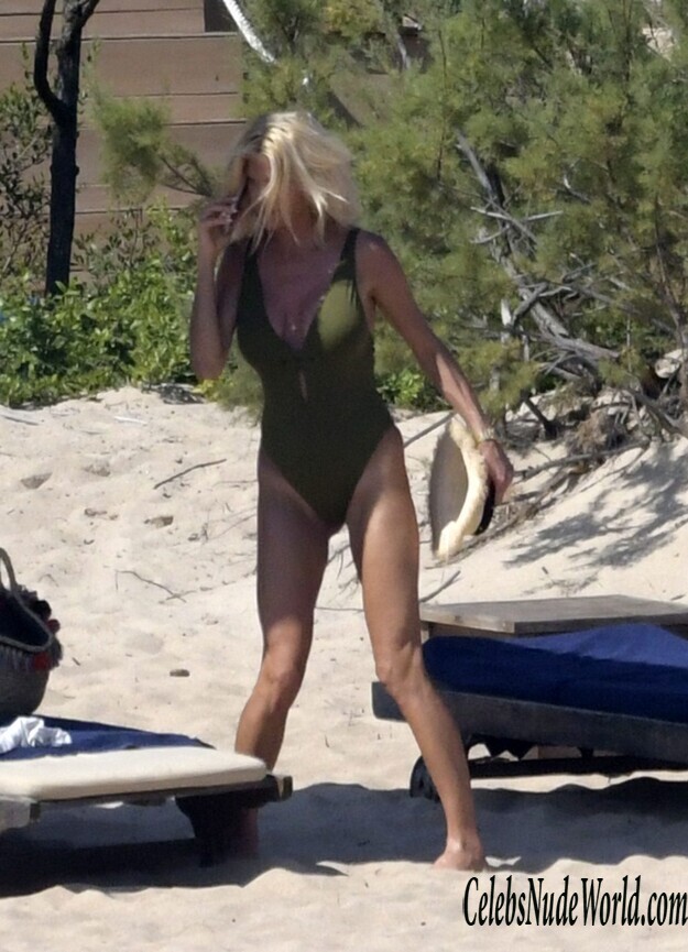 Victoria Silvstedt Swimsuit 184973