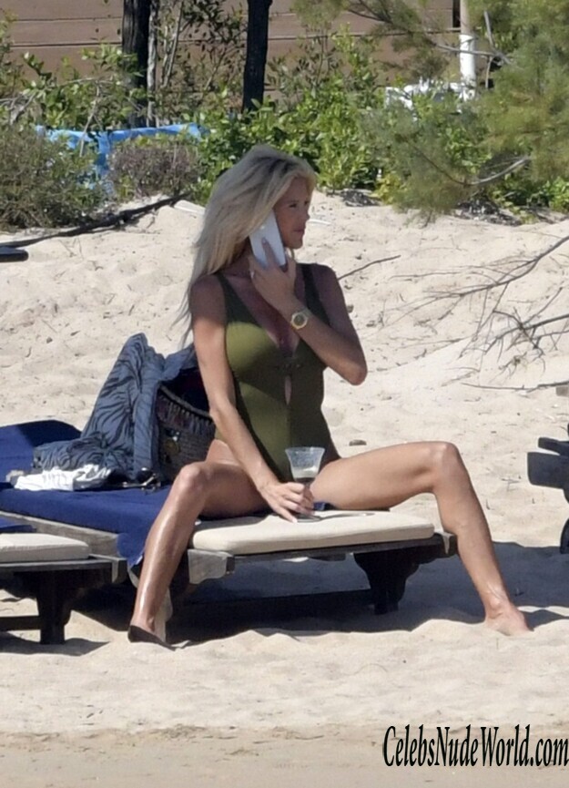 Victoria Silvstedt Swimsuit 184975