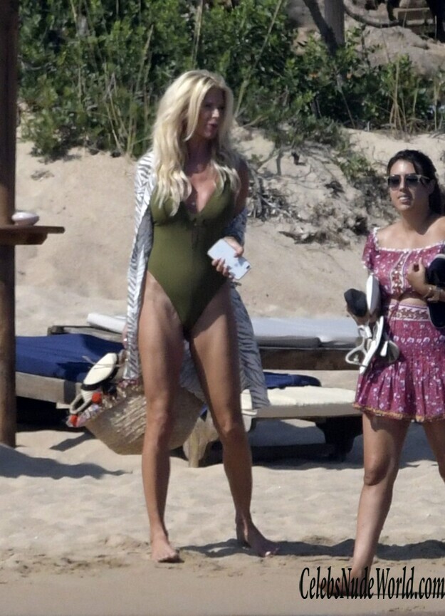 Victoria Silvstedt Swimsuit 184978