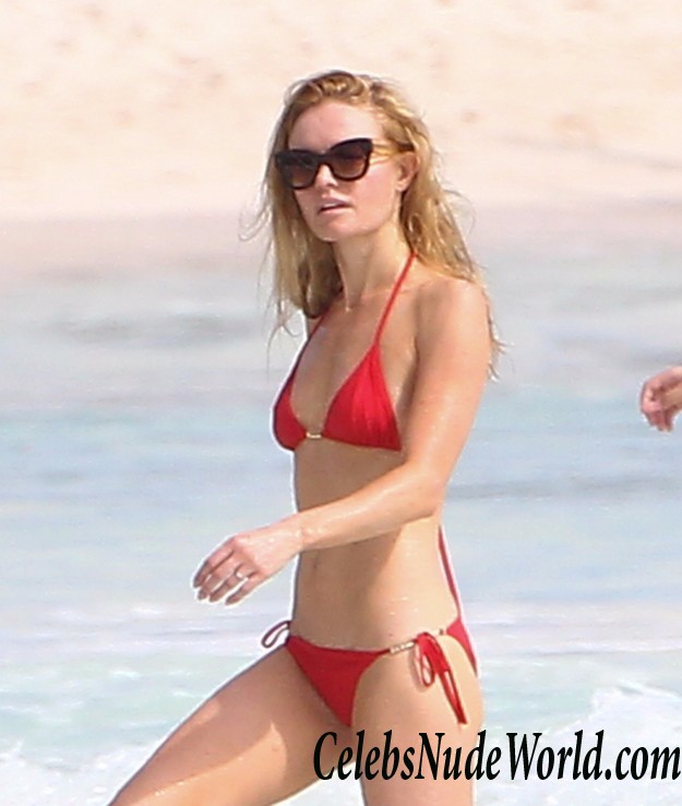 Kate Bosworth Sexy In Red Bikini On The Beach In Mexico 18519