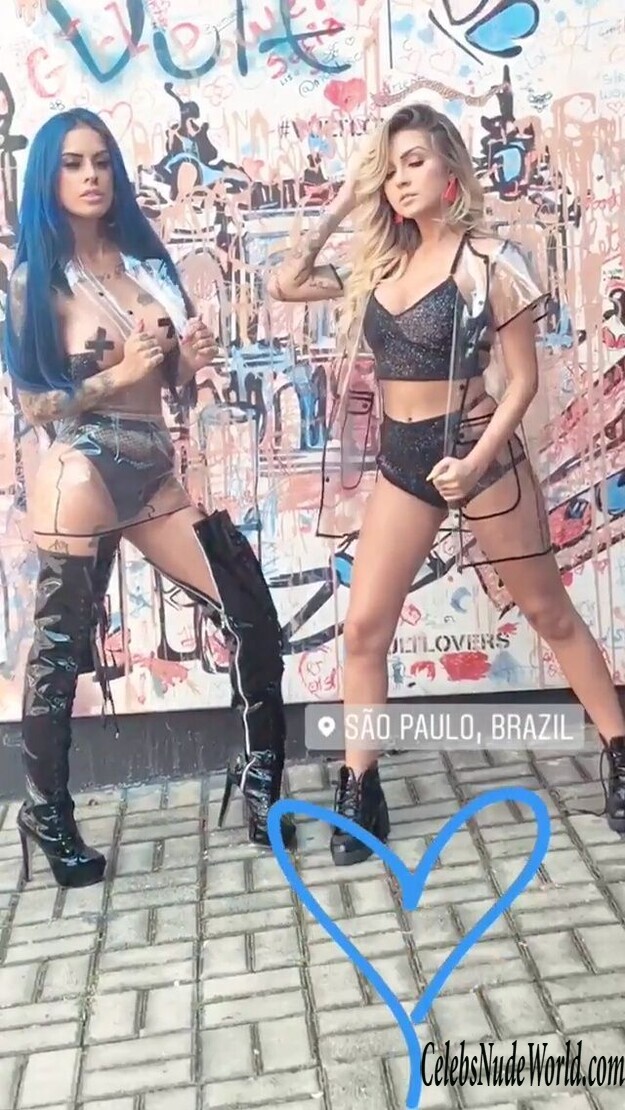 Tati Zaqui Topless 185409