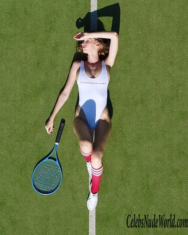 Yulia Rose Erotic 185464