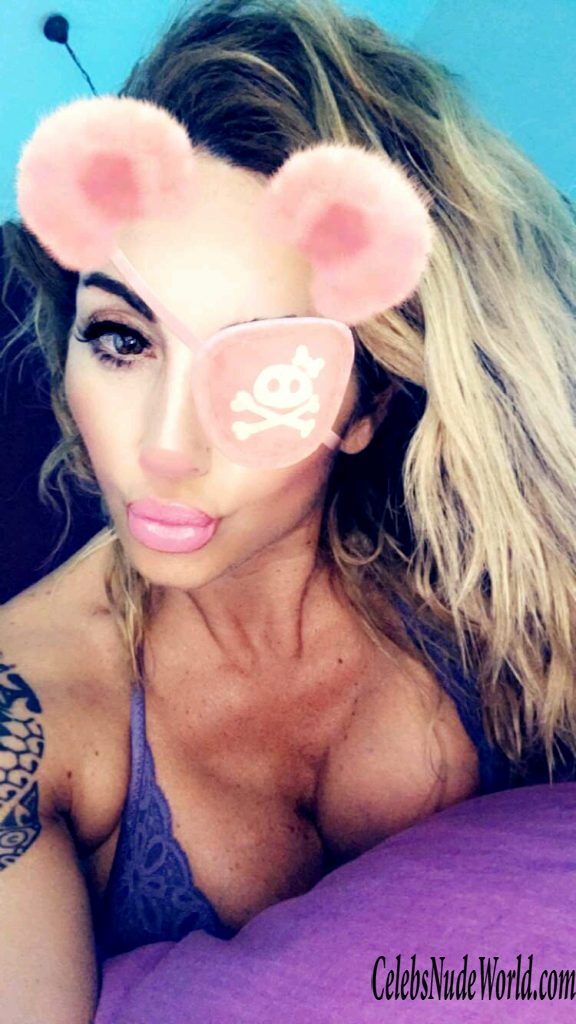 VIctoria Lomba Sexy 185536