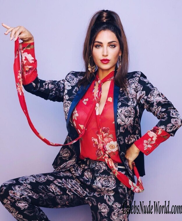 Yolanthe Sneijder Cabau Hot 186331