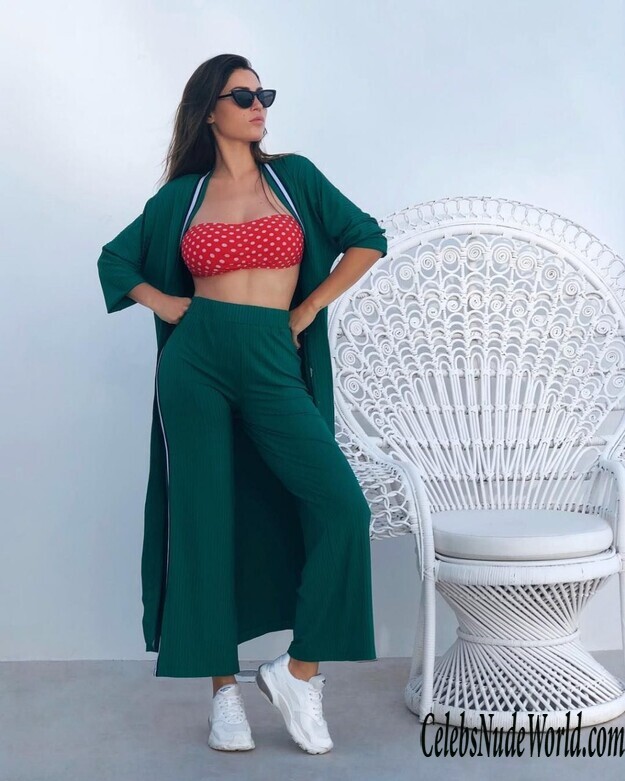 Yolanthe Sneijder Cabau Hot 186355