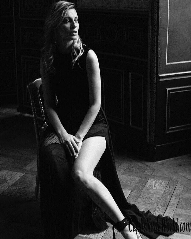 Sveva Alviti Topless 186404