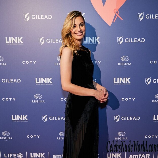 Sveva Alviti Topless 186405