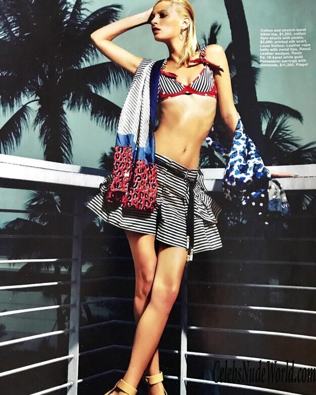 Sveva Alviti Topless 186426