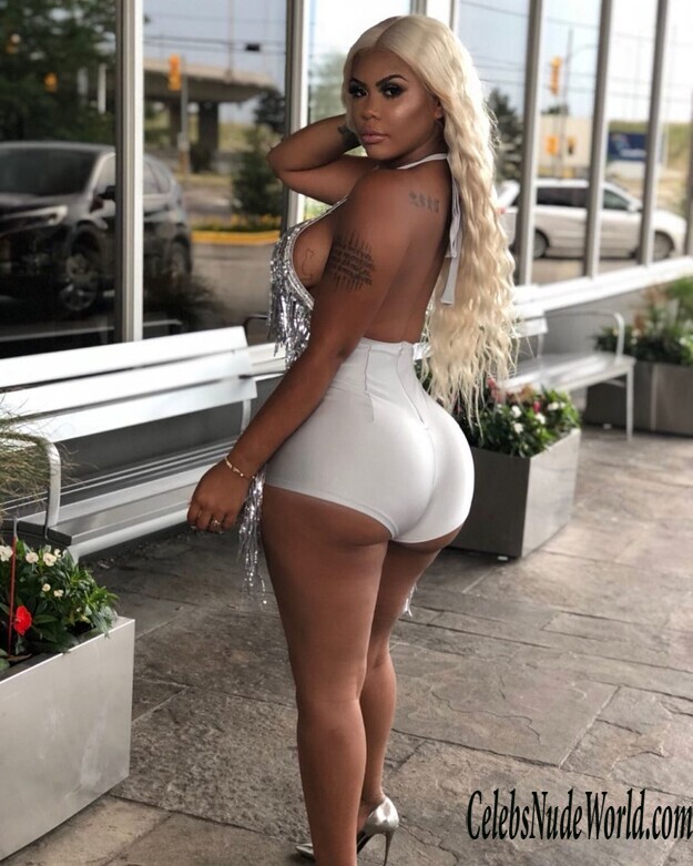 Taylor Hing Nude 186902