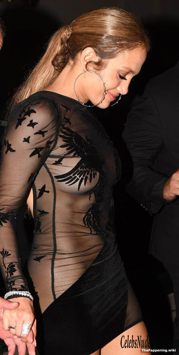 Jennifer Lopez Nude