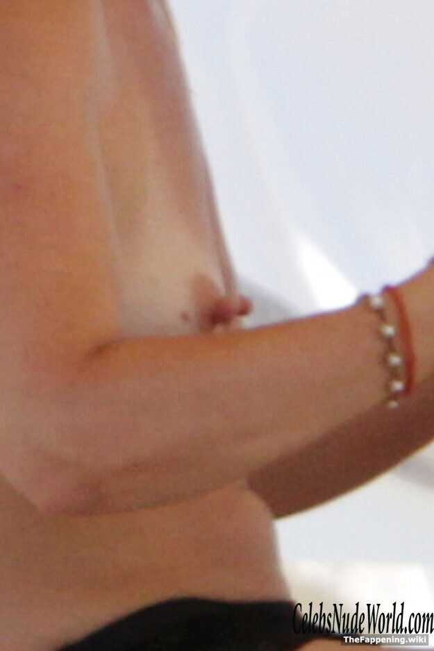 Tamara Beckwith Nude 188496