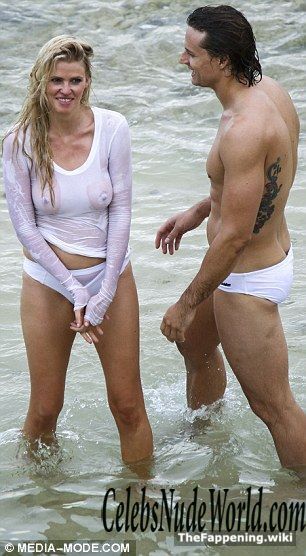 Lara Stone Nude 188558