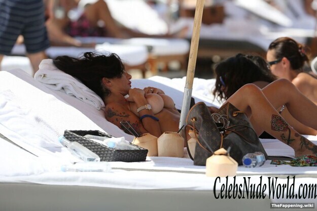 Priscilla Salerno Nude 189466