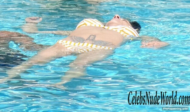 Asia Argento Nude 190047