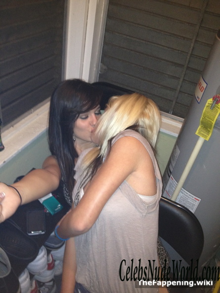 Sofia Kasuli Nude 190185