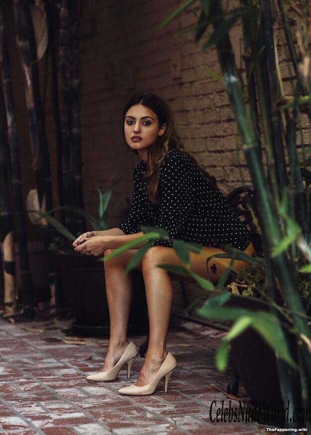 Trew Mullen Nude 190279