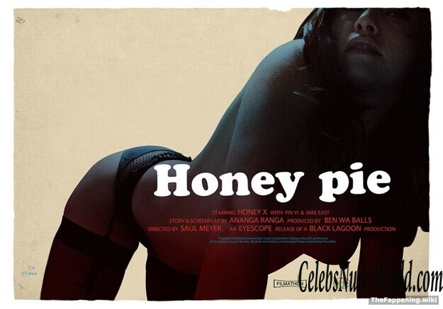 Emma de Caunes Nude 190938