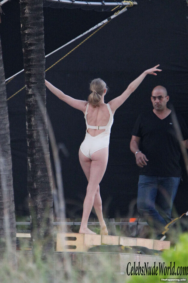 Amanda Seyfried Nude 191093