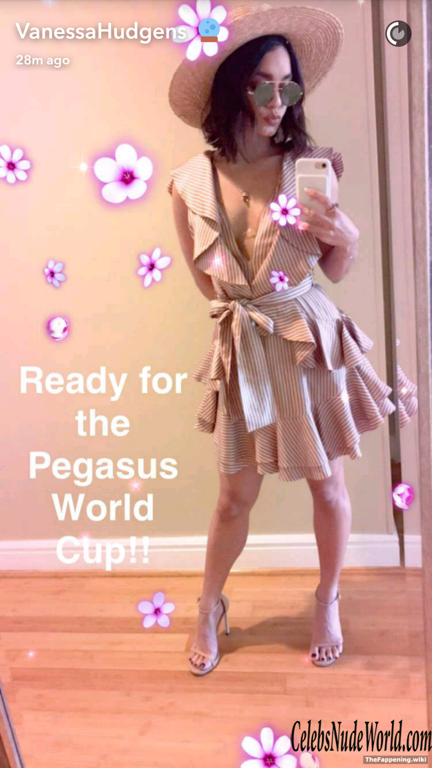 Vanessa Hudgens Nude 191807
