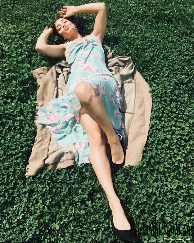 Vanessa Hudgens Nude 191818